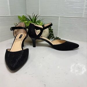 Alex Marie Black Pointed Toe Heels Size 8M Ankle Strap Mid Heels Classic Shoes